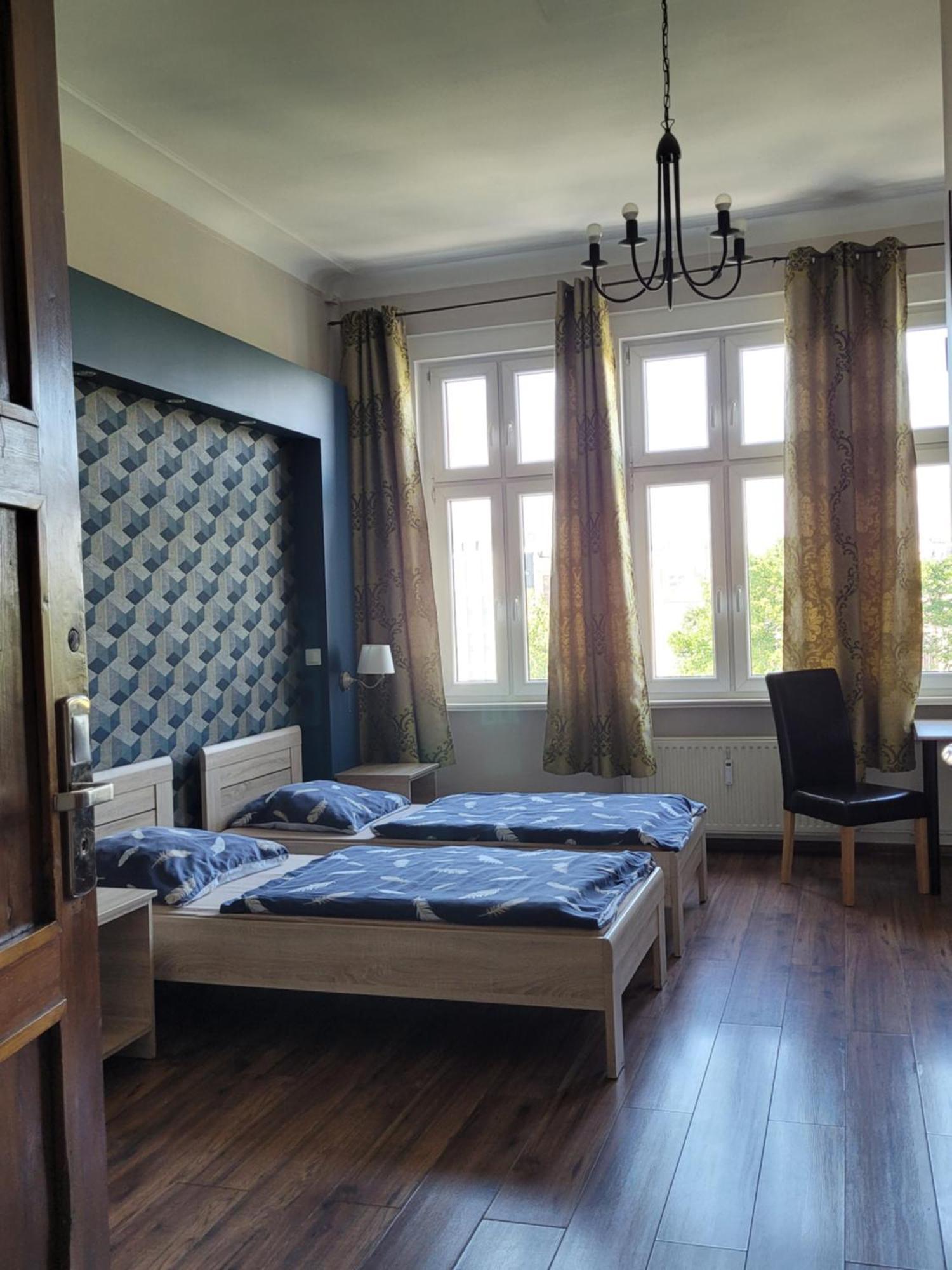 Pokoje Goscinne Nap Katovice Exteriér fotografie